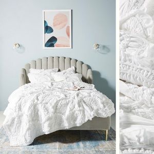 Anthropologie Rivulet Quilt AND 3 euro shams